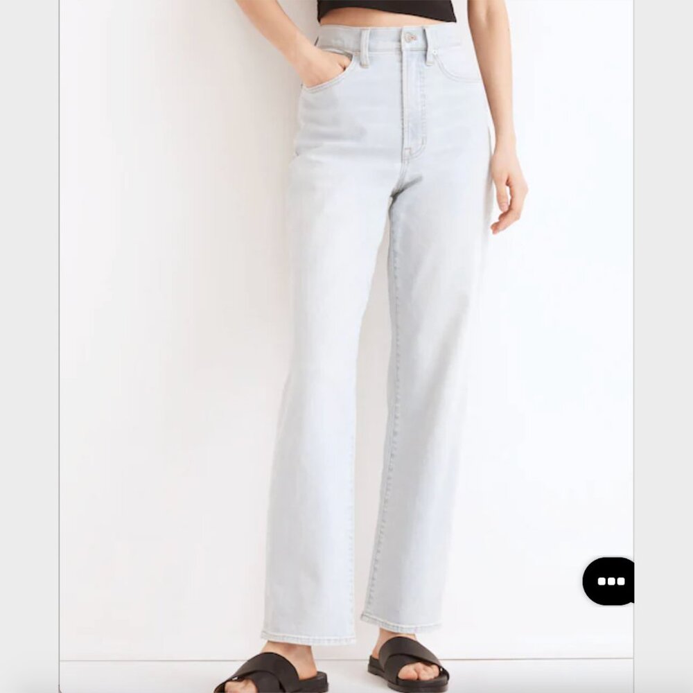 Madewell Light Blue Perfect Vintage Straight Jean - Size 25